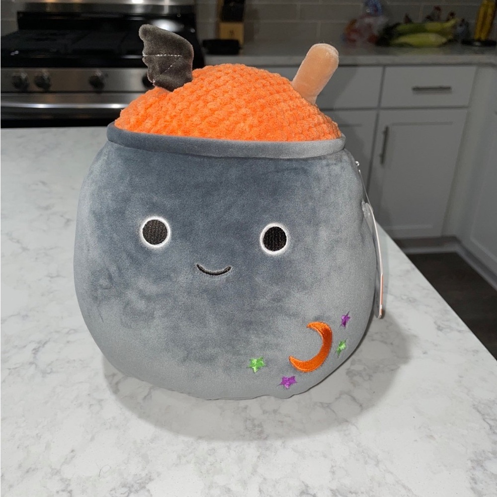 NWT Squishmallows 8" Morrison The Cauldron